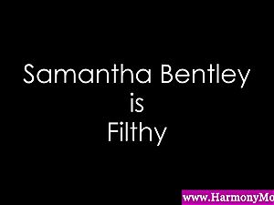 Samantha Bentley gets boinked in her arse